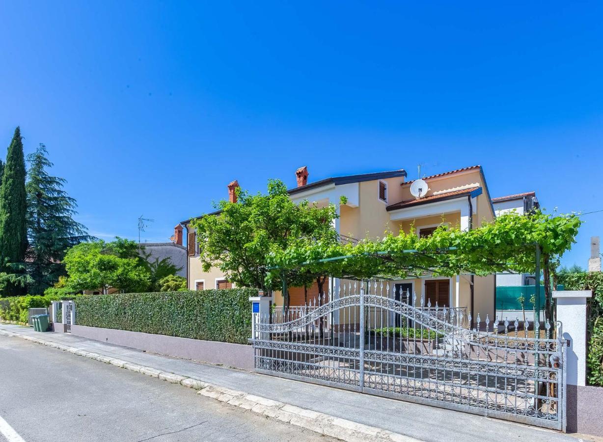 Apartmani Rino, Poreč Extérieur photo